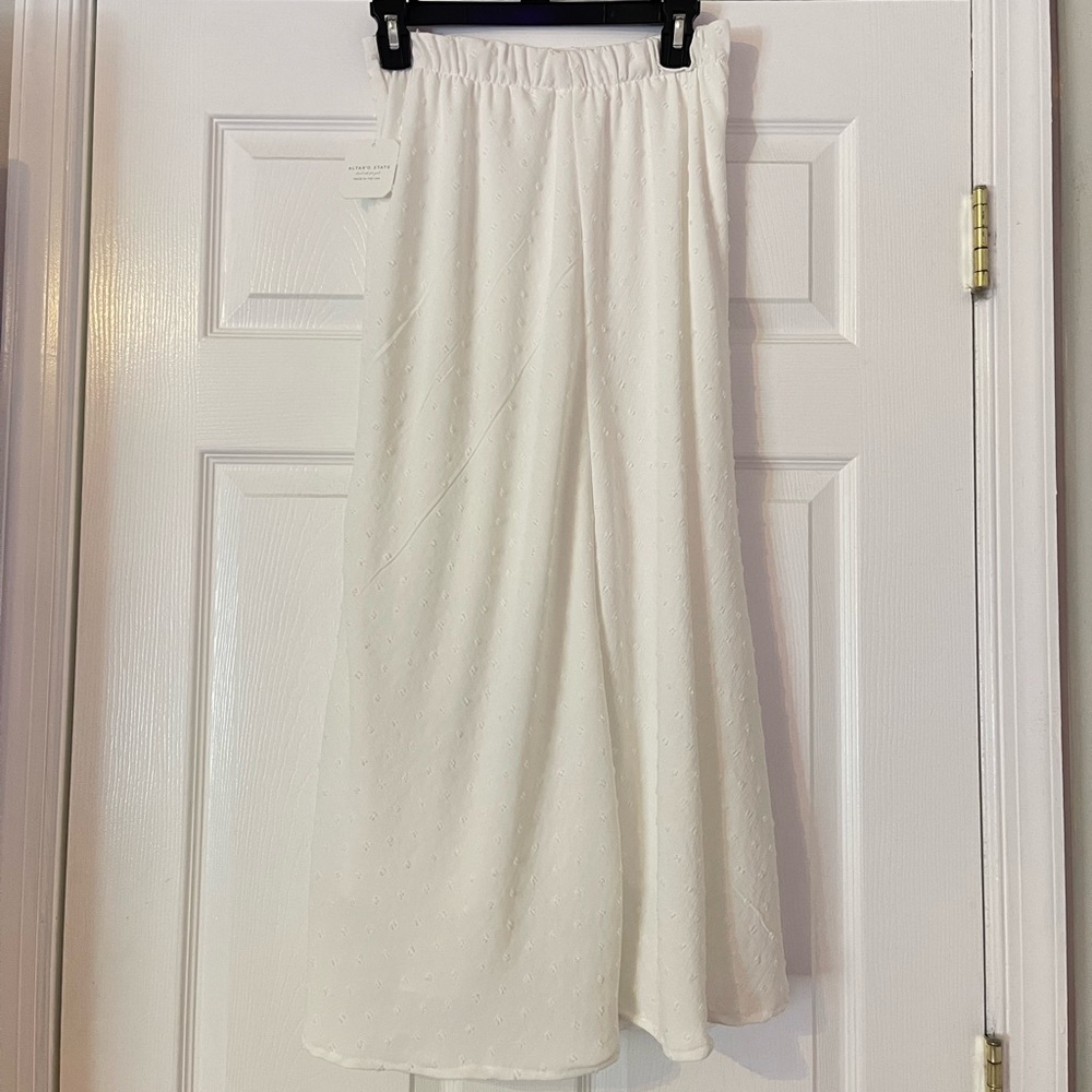 Altar’d State White skirt